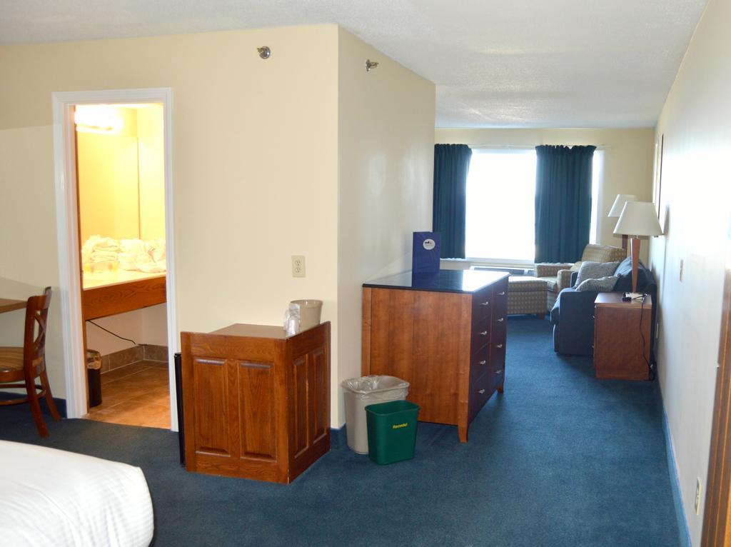Hampton House Hotel Extérieur photo
